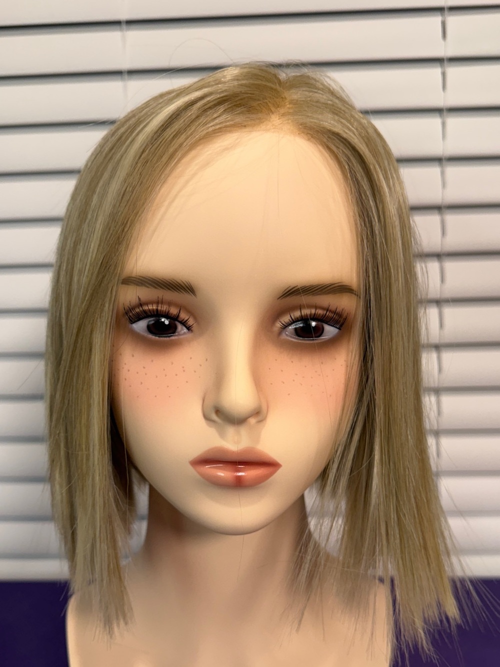 Blonde Straight Bob Wig – Creamy Blonde
